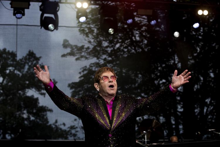De sociale medier skal følge et kristent, moralsk tankekompas, mener Elton John. Lene Esthave/POLFOTO