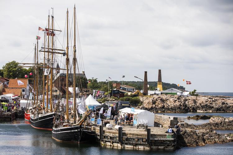 Folkemøde-deltagerne  i Allinge på Bornholm kan vente det bedste vejr. Fredag bliver vejret  Olafur Steinar Gestsson/Ritzau Scanpix