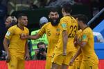 Anfører Mile Jedinak stod for Australiens scoring på straffespark.  Kirill Kudryavtsev/Ritzau Scanpix