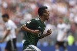  Hirving Lozano -  helt og forårsager af jordskælv.   Patrik Stollarz/Ritzau Scanpix
