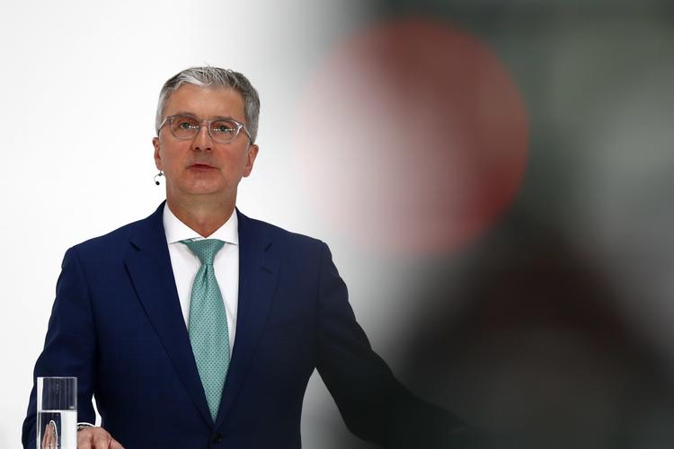Rupert Stadler blev anholdt i morges og skal forblive i politiets varetægt. Arkivfoto.  Matthias Schrader/AP