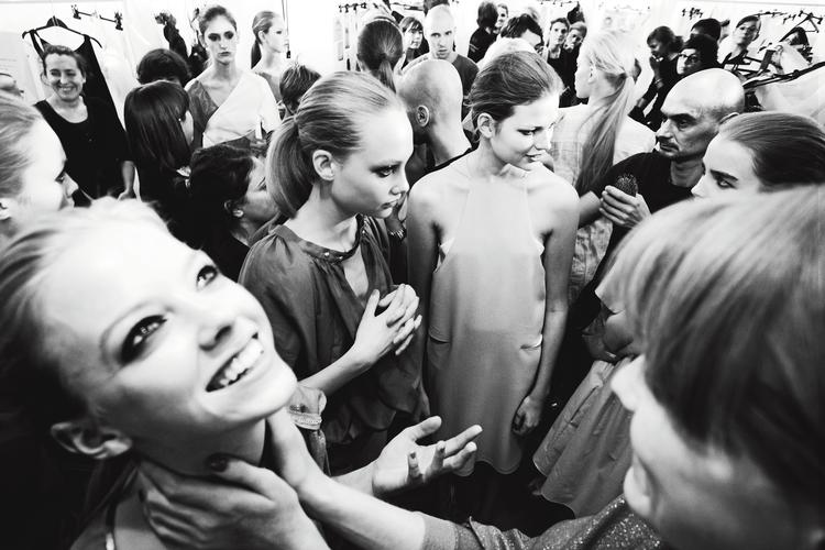 Udstillingen åbner kl. 10 lørdag 23. juni og hele eftermiddagen er der talks med danske modefolk og fotografer. Pr-foto: Lasse Bak Mejlvang