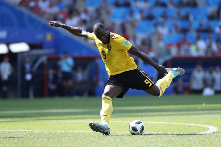 Belgiens store frontløber Romelu Lukaku har stor succes ved VM, men han mener, at hans hold kan blive bedre og skal blive det. Hassan Ammar/AP