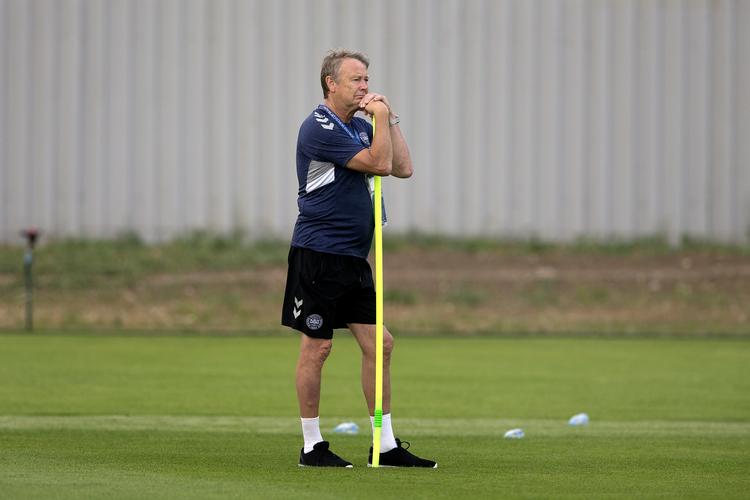 Åge Hareide er en passioneret mand, der både lader sig begejstre og irritere over fodbold og det, der følger med. Finn Frandsen/POLFOTO