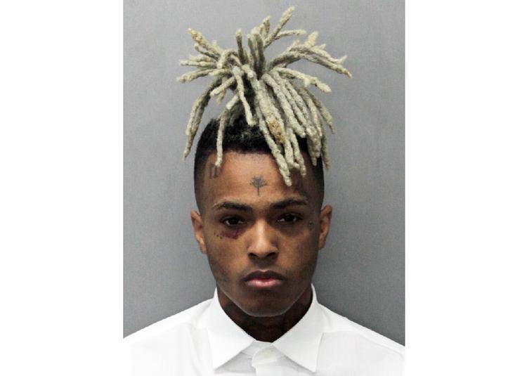 XXXTentacion blev skudt og dræbt 18. juni. På en uge er hans single 'Sad!' gået fra at ligge nr. 52 til nr. 1 på Billboard 100-listen.  /AP