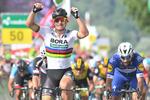 Den jnublende verdensmester Peter Sagan og colombianeren Fernando Gaviria (th) forventes at blive modstandere i adskillige spurtopgør i Tour de France.
   Gian Ehrenzeller/AP