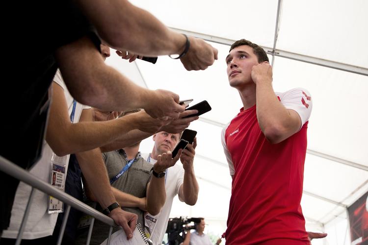 Lige meget om det er på banen eller foran journalister, er Andreas Christensen meget rolig. Finn Frandsen/POLFOTO
