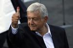 Andres Manuel Lopez Obrador er den første venstreorienterede præsident i Mexico. Marco Ugarte/AP