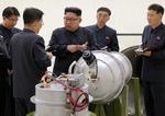 I dette udaterede billede ses Kim Jong-un i Nordkorea. /AP