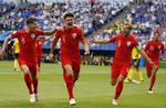Harry Maguire, i midten, var blot til EM for to år siden som fan. Lørdag eftermiddag scorede han til 1-0 og hjalp dermed England i den første VM-semifinale siden 1990.
   Francisco Seco/AP