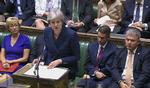Premierminister Theresa May i parlamentet mandag, hvor hun orienterede om situationen. Parliamentary Recording Unit/AP
