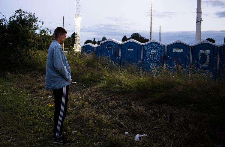 MOTIV. En 52-årige mand fra Indien er anholdt for at fotografere festivalgæster, mens de tissede. Dette billede har ikke noget med den aktuelle sag at gøre.
   Stine Tidsvilde /POLFOTO