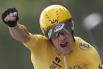  Bradley Wiggins jubler efter klart at have vundet enkeltstartenm til Chartres og dermed også Tour de France sammenlagt.
 Laurent Rebours/AP