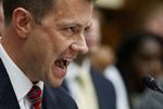 Peter Strzok sagde under afhøringen, at han i sit arbejde har haft adgang til information, der kunne have skadet Trump i valgkampen, men at han aldrig så meget som overvejede at offentliggøre det. Evan Vucci/AP