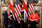 På pressemødet med Theresa May blødte Donald Trump lidt op – men kun en smule. Brendan Smialowski/Ritzau Scanpix