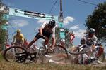 Det gik voldsomt for sig på brostensetapen til Roubaix.
   Benoit Tessier/Ritzau Scanpix