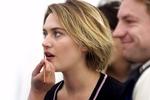 Kate Winslet, her ved   Filmfestivalen i Venedig, spiller rollen som en af søstrene i Hollywood-versionen af Bille August-film.    
   Claus Lunde/POLFOTO