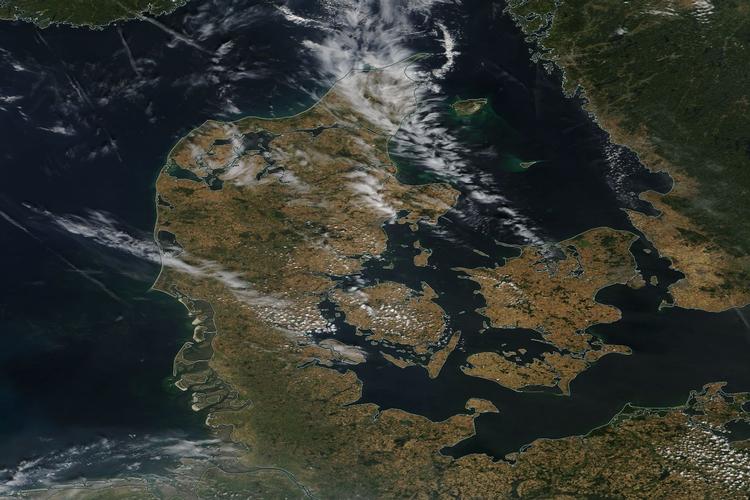 Satellitfoto af Danmark d. 20. juli 2018. Kilde: NASA 