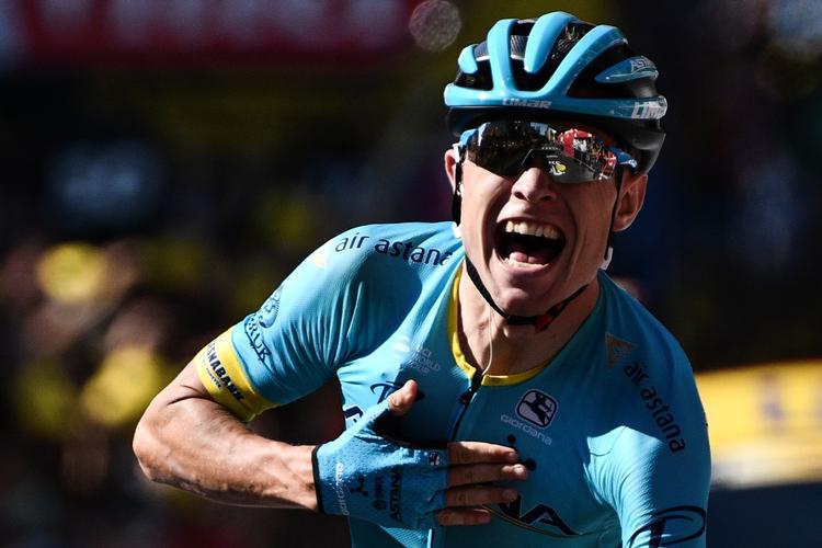 15. etape af Tour de France blev en minderig succes for Magnus Cort, der i sikker stil vandt spurten i Carcassonne.
   Jeff Pachoud/Ritzau Scanpix