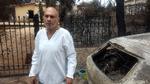 Harris Konstantin (på billedet) overlevede skovbranden i byen Mati, hvor langt de fleste døde efter den værste skovbrand i Grækenland siden 2007. Nilas Heinskou