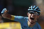
   Magnus Cort Nielsen knytter næven, da han ruller først over målstregen på 15. etape af Tour de France. 
 Peter Dejong/AP