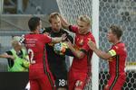 Nicolai Larsen i FC Nordsjælland-målet leverede en fornem indsats torsdag aften, da svenske AIK var på besøg i Farum.
   Jens Dresling/POLFOTO