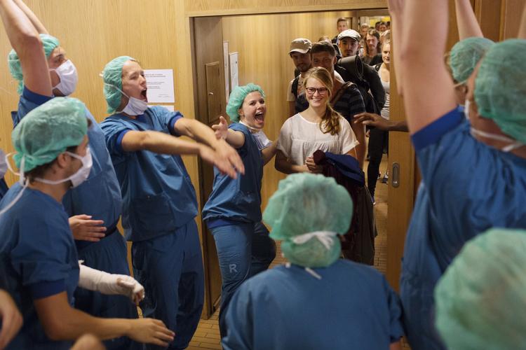 Medicinstudiet ved Københavns Universitet er ny på top 10-listen. Det kan være festligt, når nye medicinstuderende bydes velkommen.  Gregers Tycho/POLFOTO