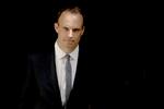 Dominic Raab begyndte i medvind som ny Brexitminiser 9. juli. Siden er stemningen vendt omkring den 44-årige politiker.  Matt Dunham/AP