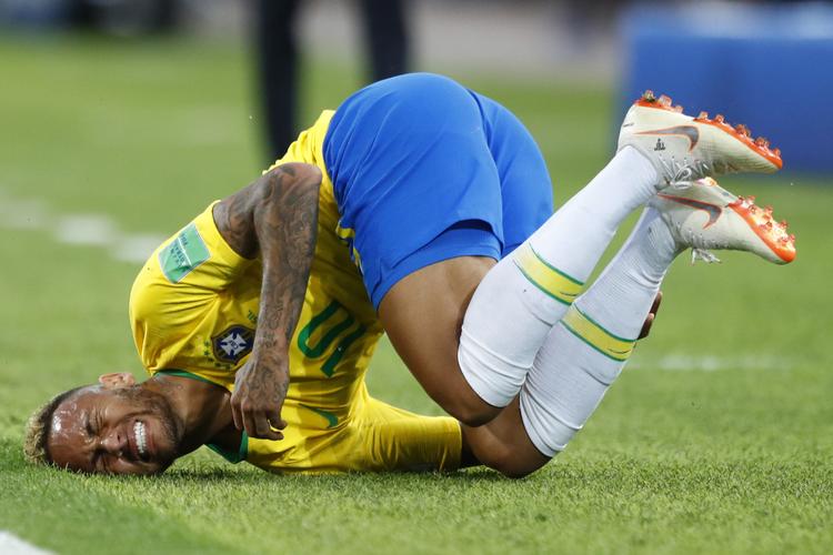 Brasilien med superstjernen Neymar i spidsen havde håbet på et snuppe VM-pokalen, men holdet blev slået ud af Belgien i kvartfinalen. Matthias Schrader/AP