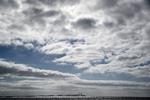 Den blå, skyfri himmel bliver ikke ved. I løbet af ugen vil solen blive gemt lidt væk af skyer.
   Jens Dresling/POLFOTO