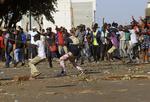 
  Først torsdag offentliggøres resultatet af præsidentvalget i Zimbabwe. Tsvangirayi Mukwazhi/AP
