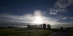 230 kilometer blev de indre sten i Stonehenge angiveligt trukkket over land, inden de blev sat op. Alastair Grant/AP