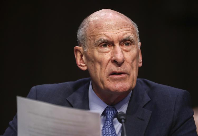 Rusland forsøger at splitte amerikanerne før midtvejsvalget til november, siger Dan Coats, der er chef for USA's nationale efterretningstjeneste. Pablo Martinez Monsivais/AP