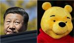 Som to dråber vand? Umiddelbart er forskellen på Kinas præsident Xi Jinping og Peter Plys ganske stor, men internettet sammenligner de to, og det har muligvis fået Kinas filmmyndigheder til at sige nej til en ny film om bjørnen i Hundredmeterskoven. Collage Themba Hadebe/AP + Lefteris Pitarakis/AP