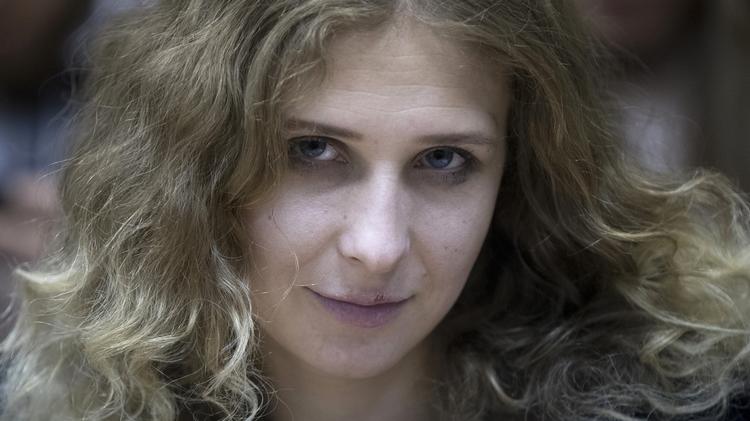 Maria Alyokhina fra gruppen Pussy Riot nægtede at blive hjemme i Rusland.  Pavel Golovkin/AP