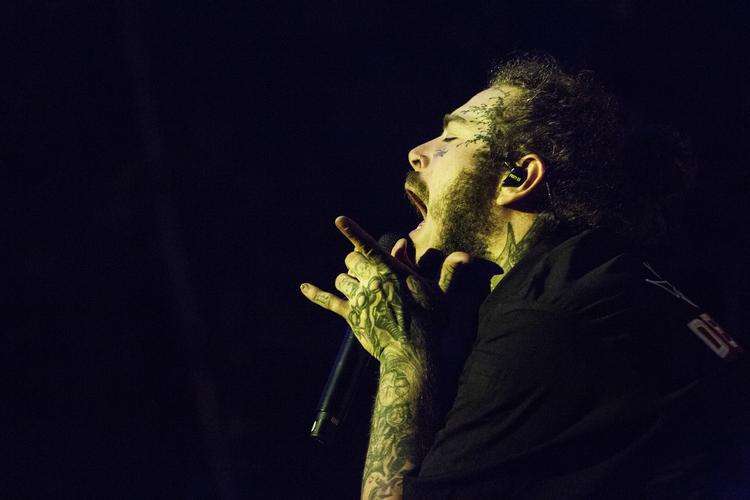 Post Malone spiller på Smukfest i år. Næste år vender han tilbage til det danske. 
   Emma Sejersen/POLFOTO
