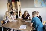 I løbet af sommerferien har skolepædagog Marianne Gaardsdal taget imod elever i Finderuphøj Skoles SFO. Uden for ferierne bruger hun halvdelen af sin arbejdsdag her.  Tor Birk Trads/Tor Birk Trads