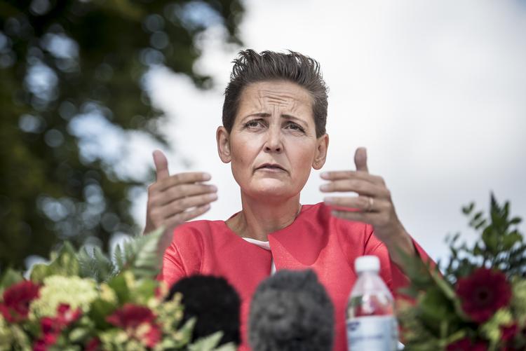 Formand for SF Pia Olesen Dyhr under SF's pressemøde som blev afholdt i forbindelse med deres sommergruppemøde på Alkestrupskolen i Algestrup, Tureby. Mads Claus Rasmussen/Ritzau Scanpix