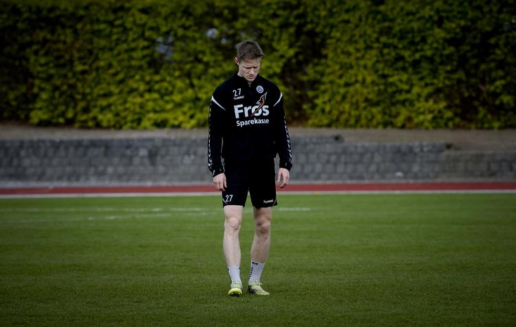 Mads Hvilsom var en af de spillere, der blev centrum for mistanken om matchfixing, da det bedst kunne betale sig for SønderjyskE at tabe til FC Midtjylland i sidste sæson. Brohus Anders