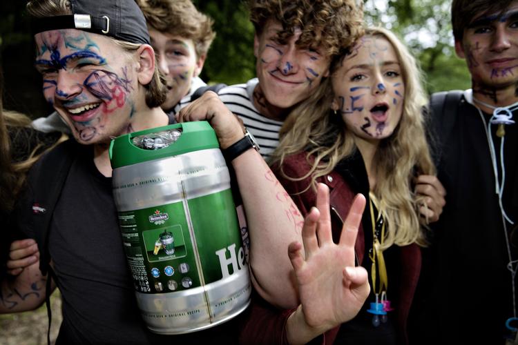 Puttefesten har gennem årene udviklet sig fra at være en fest for de lokale 1.g.'ere, men med de sociale mediers hjælp har den udviklet sig til en masse-event for gymnasier fra det meste af Nordsjælland og Storkøbenhavn.
 Martin Lehmann (arkiv)/POLFOTO