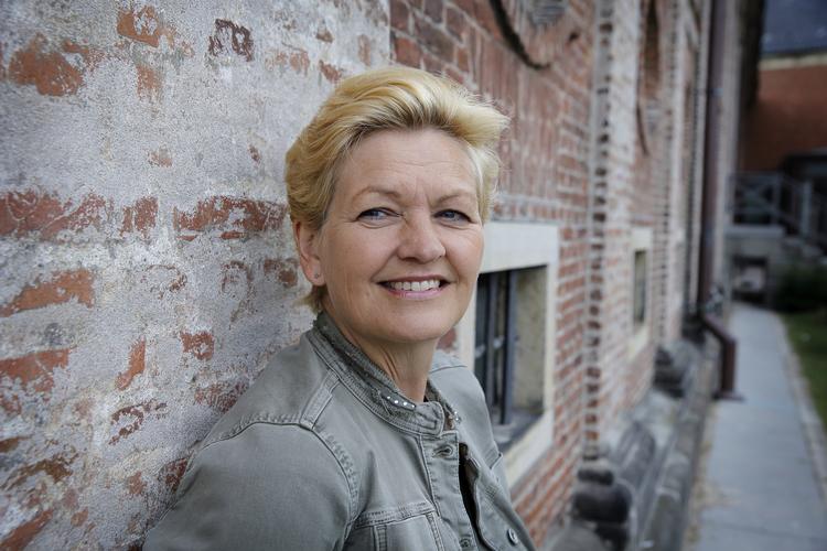 Ligestillingsminister Eva Kjer Hansen (V) kalder den nye rapport om kønsfordelingen af stopchefer i kommunerne for skrækkelig læsning.  Jens Dresling/POLFOTO