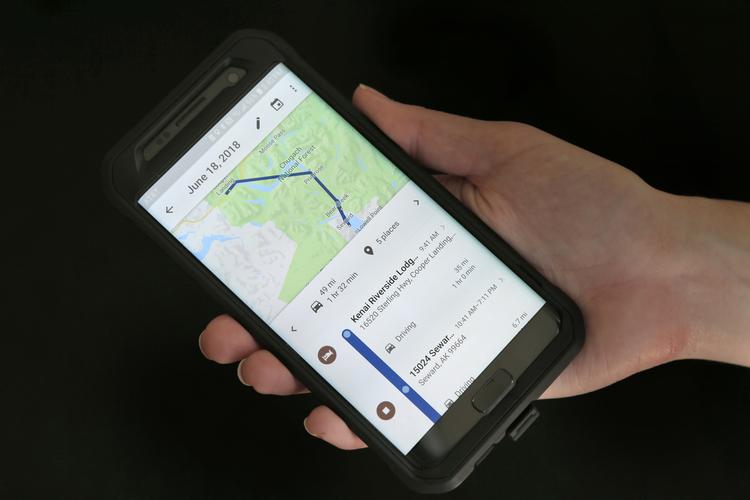 Google Maps og Google Search gemmer data om, hvor du har været og hvornår - også selvom du udtrykkelig har frabedt dig at Google gemmer din såkaldte lokationshistorik.  Seth Wenig/AP