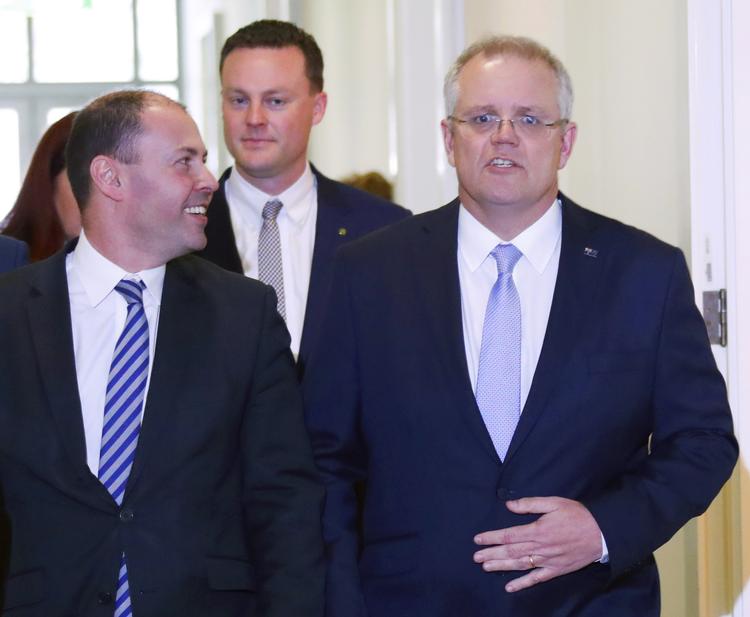 Scott Morrison (th.) er valgt som Australiens nye premierminister.  David Gray/AP