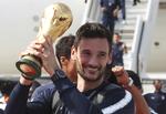 Efter 7 timers tilbageholdelse blev Hugo Lloris løsladt i morges. Tottenham, der først på mandag møder Manchester Unietd på udebane, har endnu ikke kommenteret episoden. Bob Edme/AP
