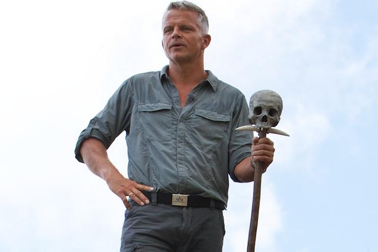 Mandag aften byder Jakob Kjeldberg velkommen til 'Robinson Ekspeditionen's 20. omgang på TV3. Her ses han i sæsonen fra 2014.  TV3/Viasat