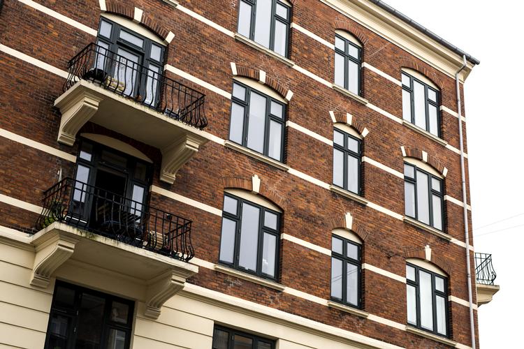 Tre store banker modtager ofte andelsboligvurderinger, som giver andelene en pris, som er langt højere, end hvad de selv ville vurdere den til. Ivan Boll/POLFOTO