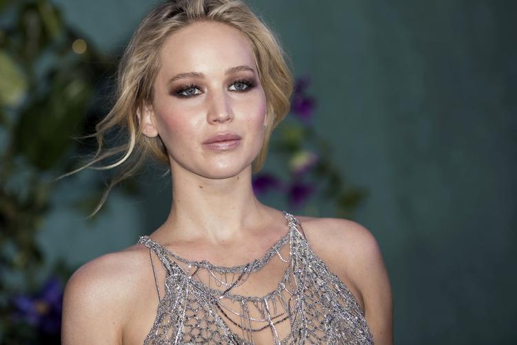 Jennifer Lawrence har siden 2014 kæmpet for strengere straffe, når det gælder deling af nøgenbilleder. Vianney Le Caer/AP