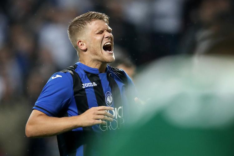 Andreas Cornelius reagerer, efter at have brændt i straffesparkskonkurrencen mod sin tidligere klub.
   Jens Dresling/POLFOTO