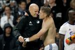 Ståle Solbakken og Viktor Fischer mente begge, at FCK med sejren over Atalanta tog et skridt tilbage mod, hvad klubben var inden den skuffende sæson 2017/2018.
    Europaleague kvalifikation i Parken: FCK - Atalanta. FCKs Cheftræner Ståle Solbakken og Viktor Fischer jubler efter kampen.
   Jens Dresling/POLFOTO