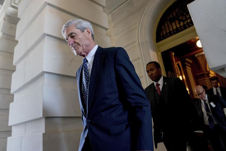 Den særlige efterforsker Robert Mueller skal bl.a. klarlægge, hvorvidt medlemmer af Trumps kampagnestab samarbejdede med russiske agenter under valgkampen i 2016. Andrew Harnik/AP